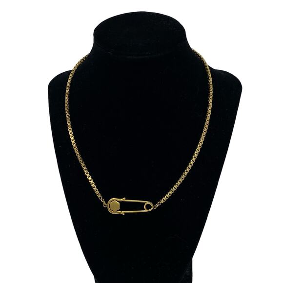 RM Gold Tone Necklace With Safety Pin Pendant With Amber Color Gemstone 18" - Picture 1 of 14